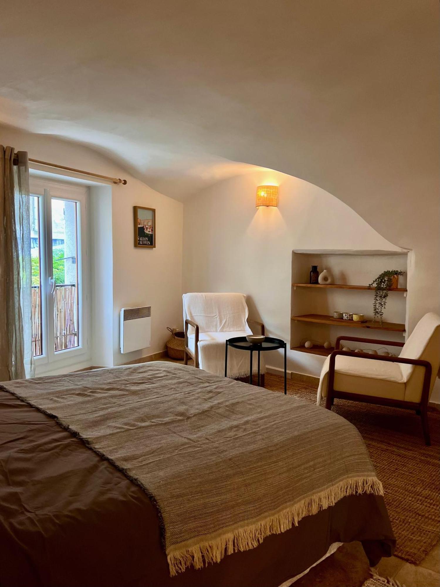 Coeur Du Luberon Appartement *